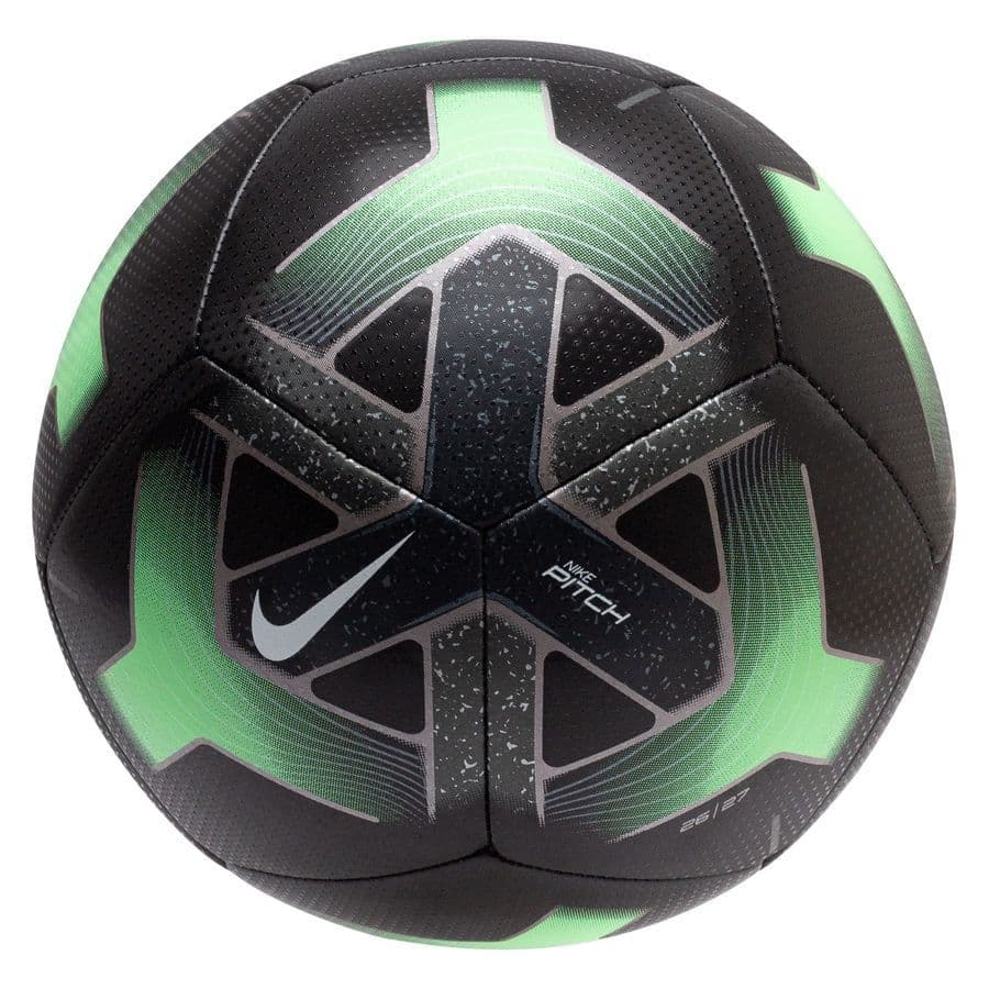 Nike Voetbal Pitch Shadow